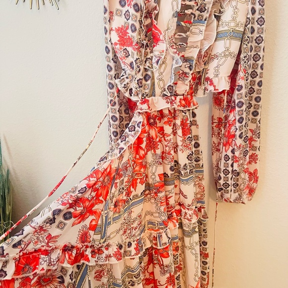 Long Maxi dress. - Picture 8 of 8